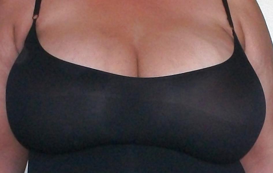 5P My Sexy BBW In Her Crotchless Bodysuit....