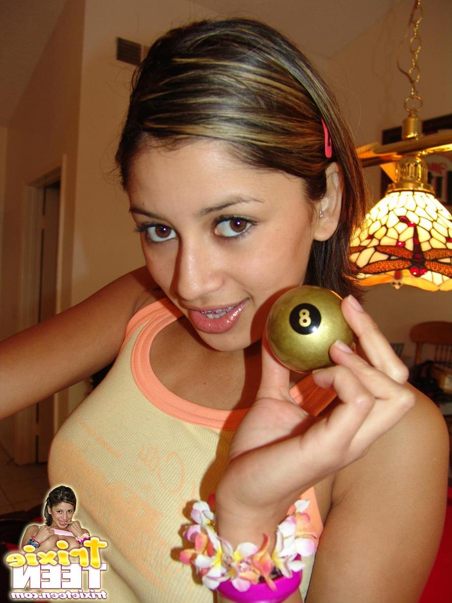 17P Trixie plays pool in the nude