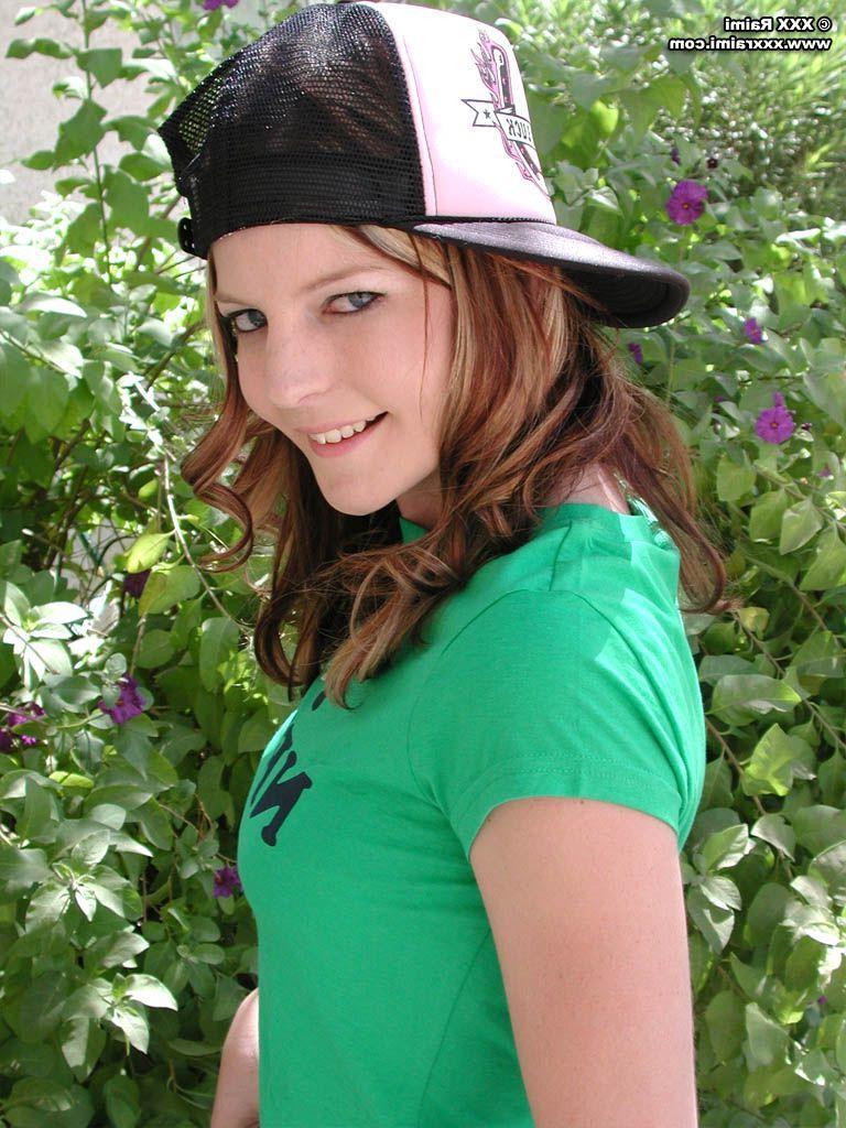 20P Pictures of XXX Raimi stripping nude in the back yard