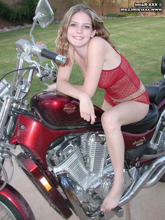 20P Pictures of XXX Raimi getting nude on a motor bike