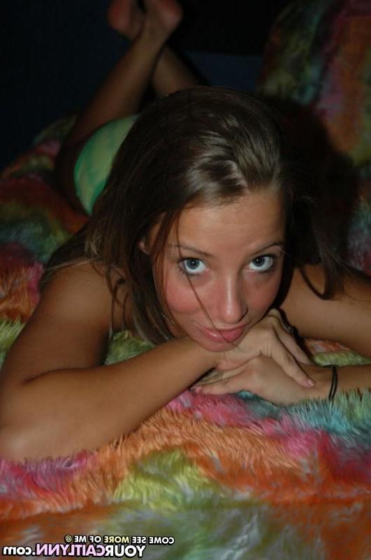 15P Pictures of Your Caitlynn waiting for you in bed