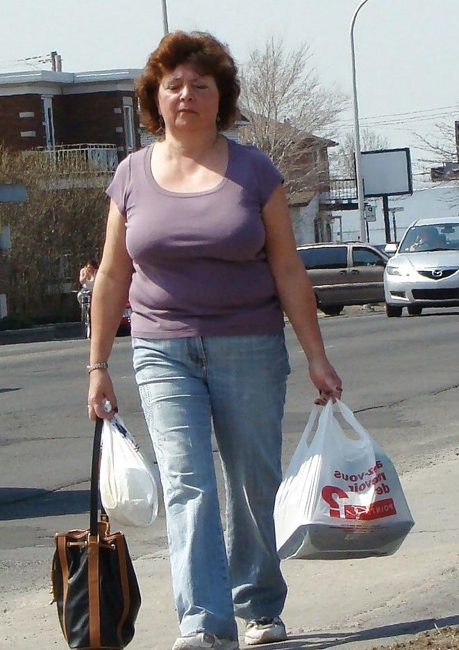 20P Busty women 91 (Clothed special)