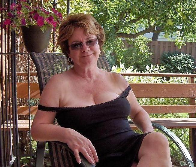 20P Busty women 91 (Clothed special)