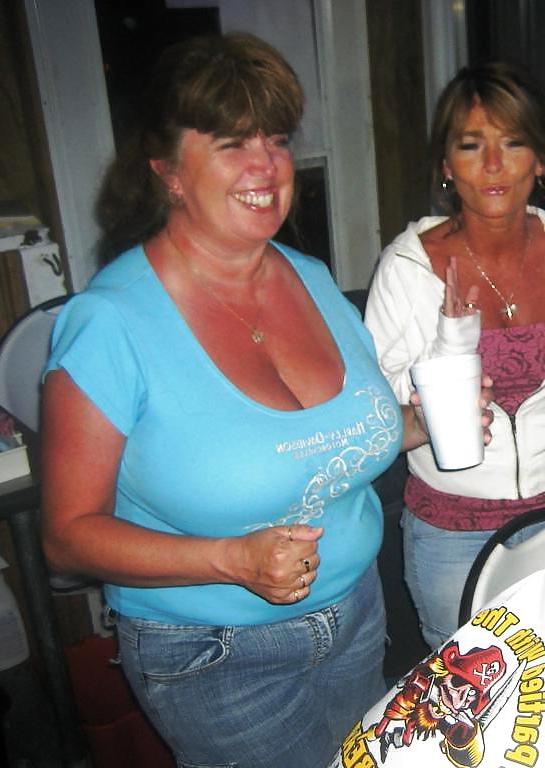 20P Busty women 91 (Clothed special)