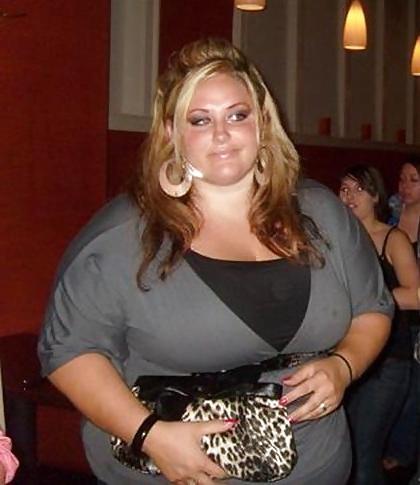 20P Busty women 91 (Clothed special)
