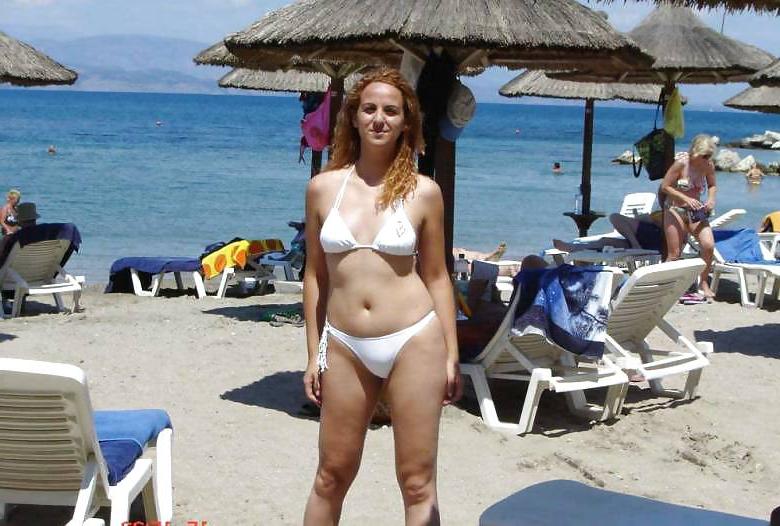 25P Greek girls