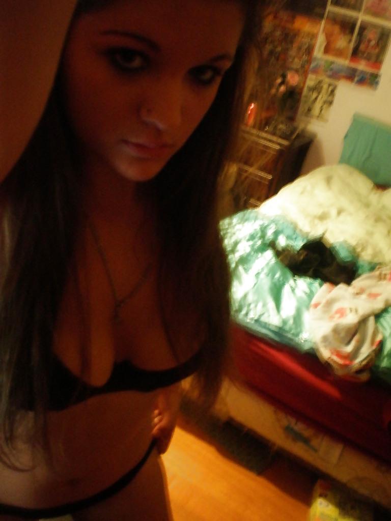 15P Nice (non nude) girls 56