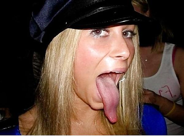25P Hot tongues
