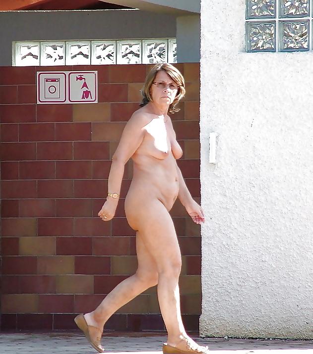 25P Mature Lady Nudists 11
