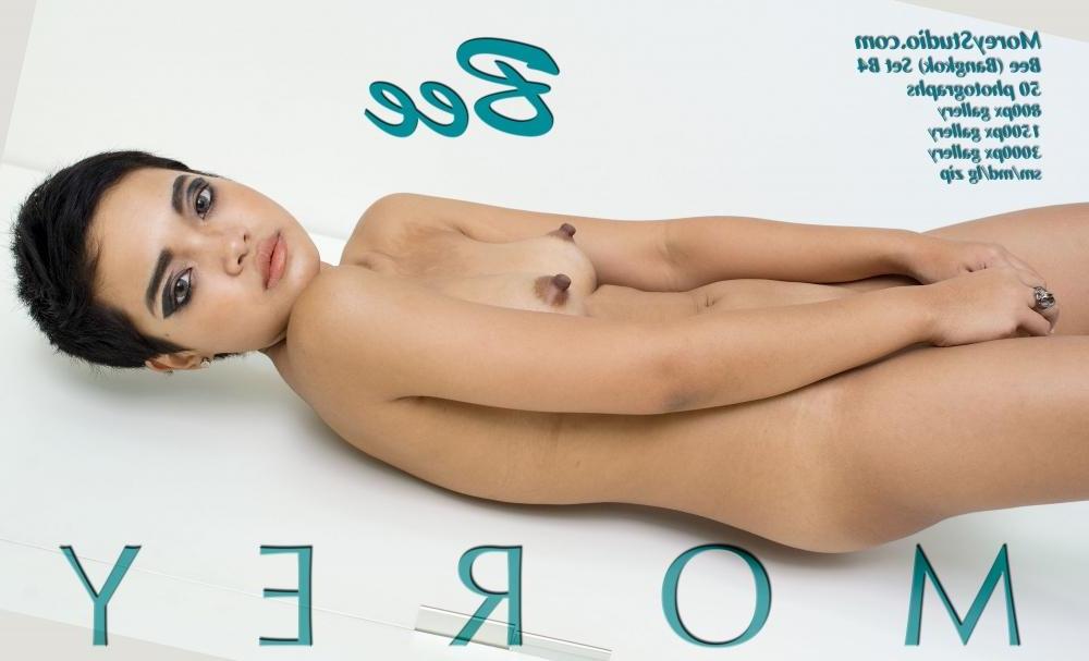 11P Nude model Bee shows off her nude body