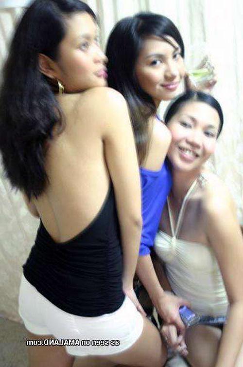 16P Pictures of asian girlfriends eating pussy