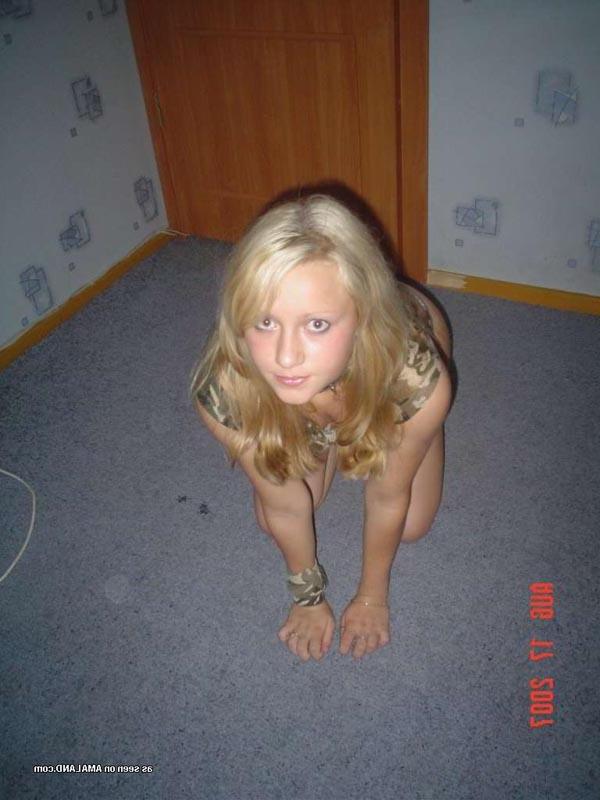 15P Sweet amateur blonde GF modeling her camouflaged underwear