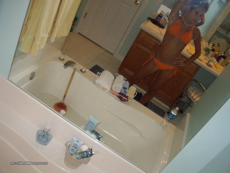 14P Sexy non-nude chicks posing for their boyfriends