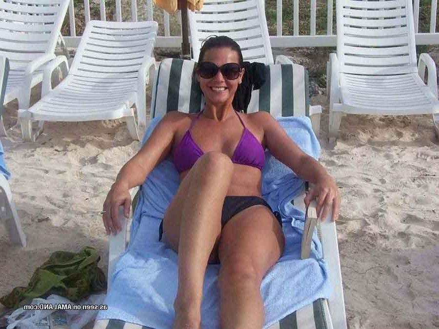 16P Picture gallery of sexy non-nude amateur babes