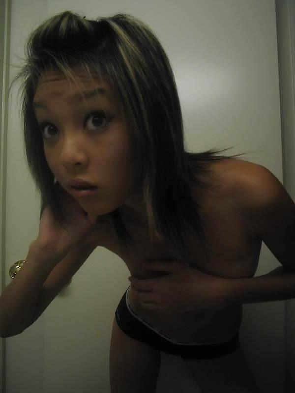 15P Nice (non nude) girls 58