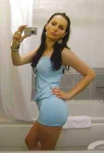 15P Random non nude girls