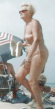 25P Mature Lady Nudists 10