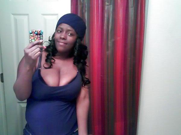25P Ebony Busty Amateur Young Set 3 