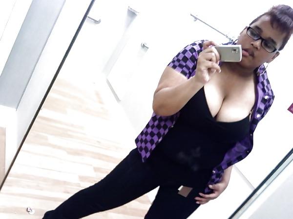 25P Ebony Busty Amateur Young Set 3 