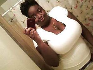 25P Ebony Busty Amateur Young Set 3 