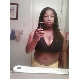 25P Ebony Busty Amateur Young Set 3 
