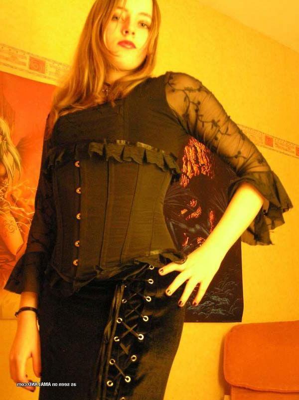 15P Pictures of horny girlfriends totally nude
