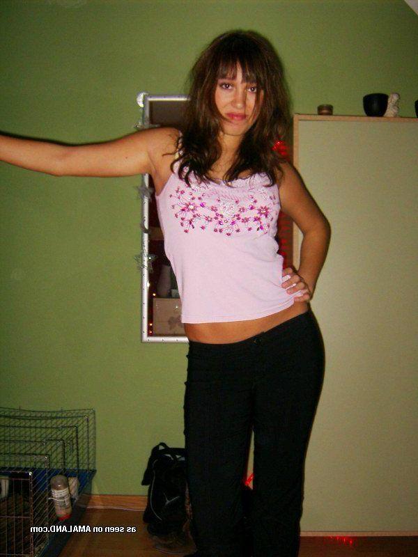 15P Pictures of hot teens getting nude for the camera