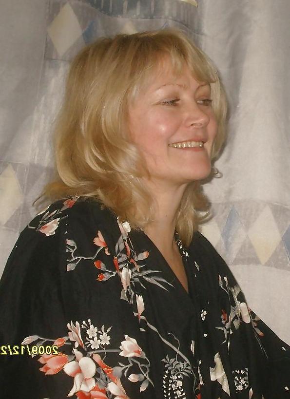 25P Mature Russian women