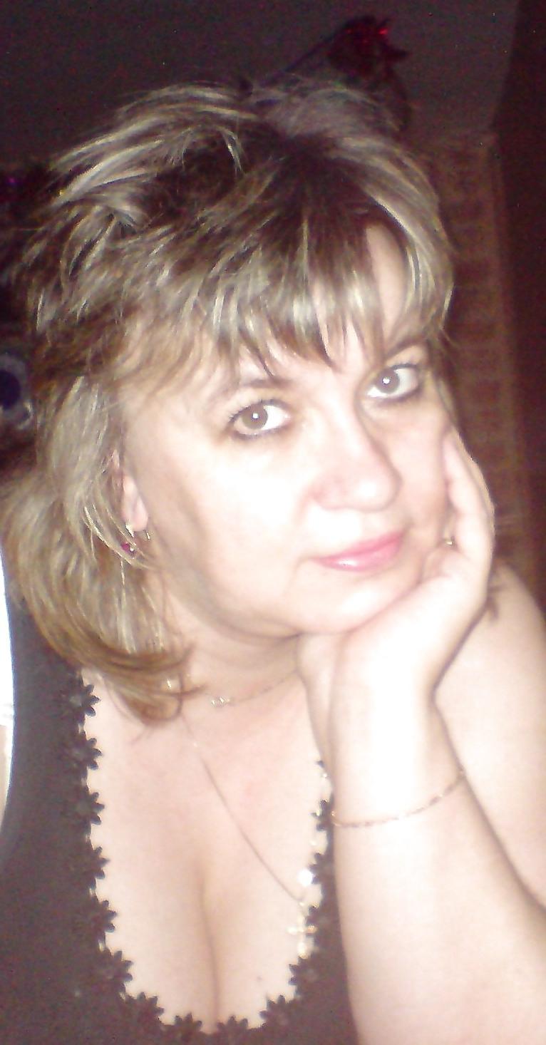 25P Mature Russian women