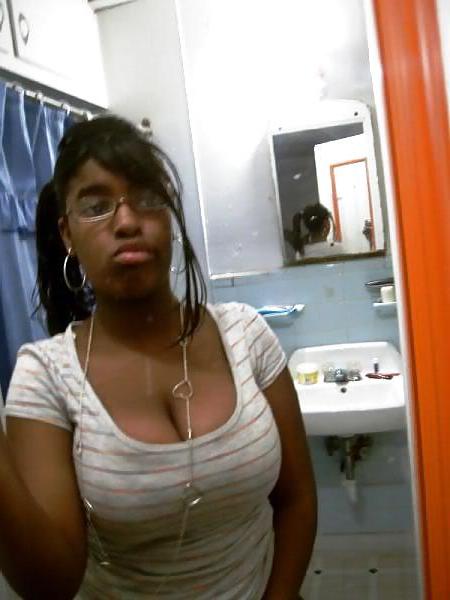 25P Ebenholz vollbusige Internet Amateur Junge Set 5