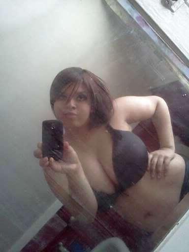 25P Ebony Busty Internet Amateur Young Set 10
