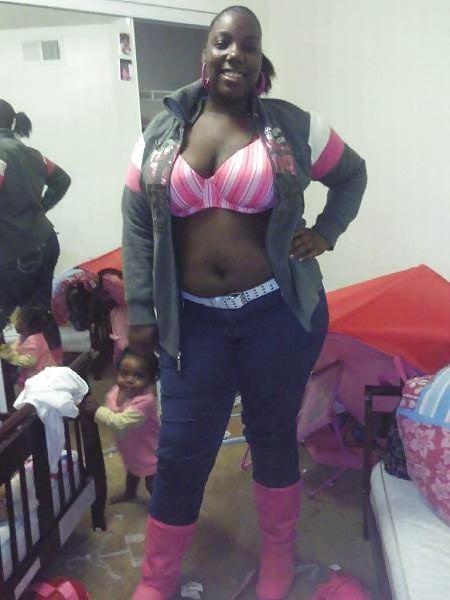 25P Ebony Busty Internet Amateur Young Set 7