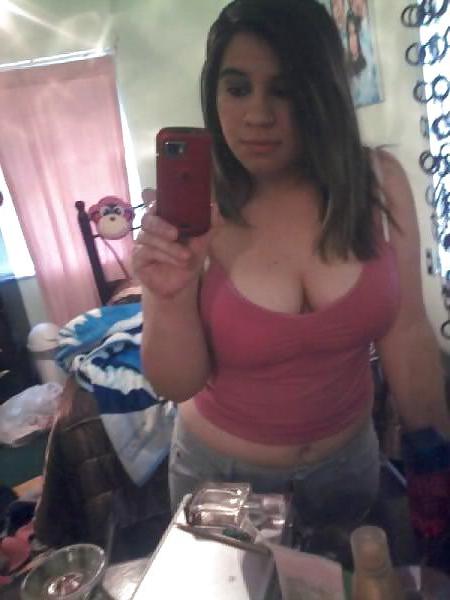 25P Ebony Busty Internet Amateur Young Set 7