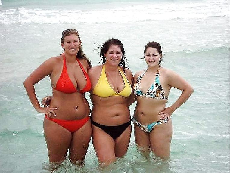 25P Voluptuous beauties bursting out of bikinis