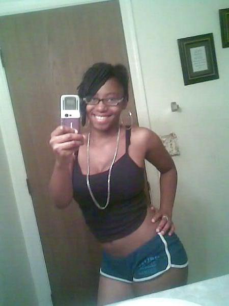 25P Ebony Busty Internet Amateur Young Set 11