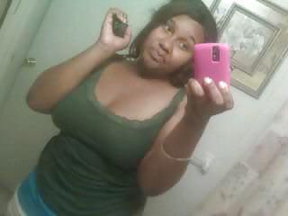 25P Ebony Busty Internet Amateur Young Set 11