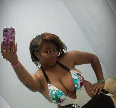 25P Ebony Busty Internet Amateur Young Set 11