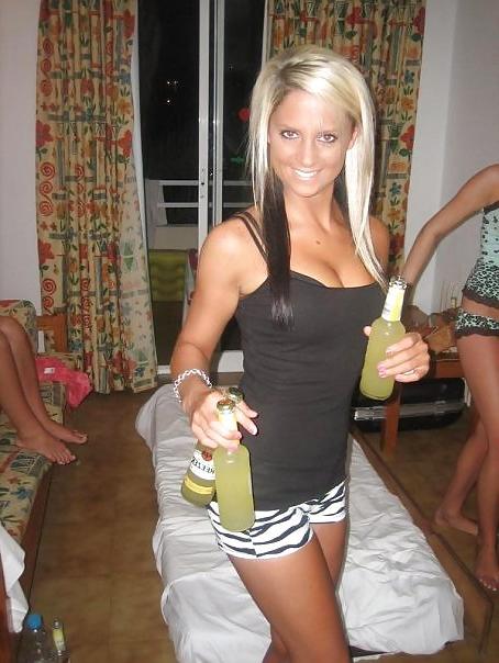 19P Non Nude Fun