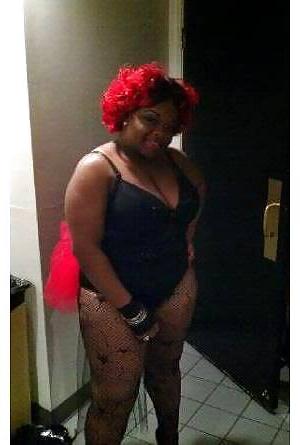 25P Ebony hookers
