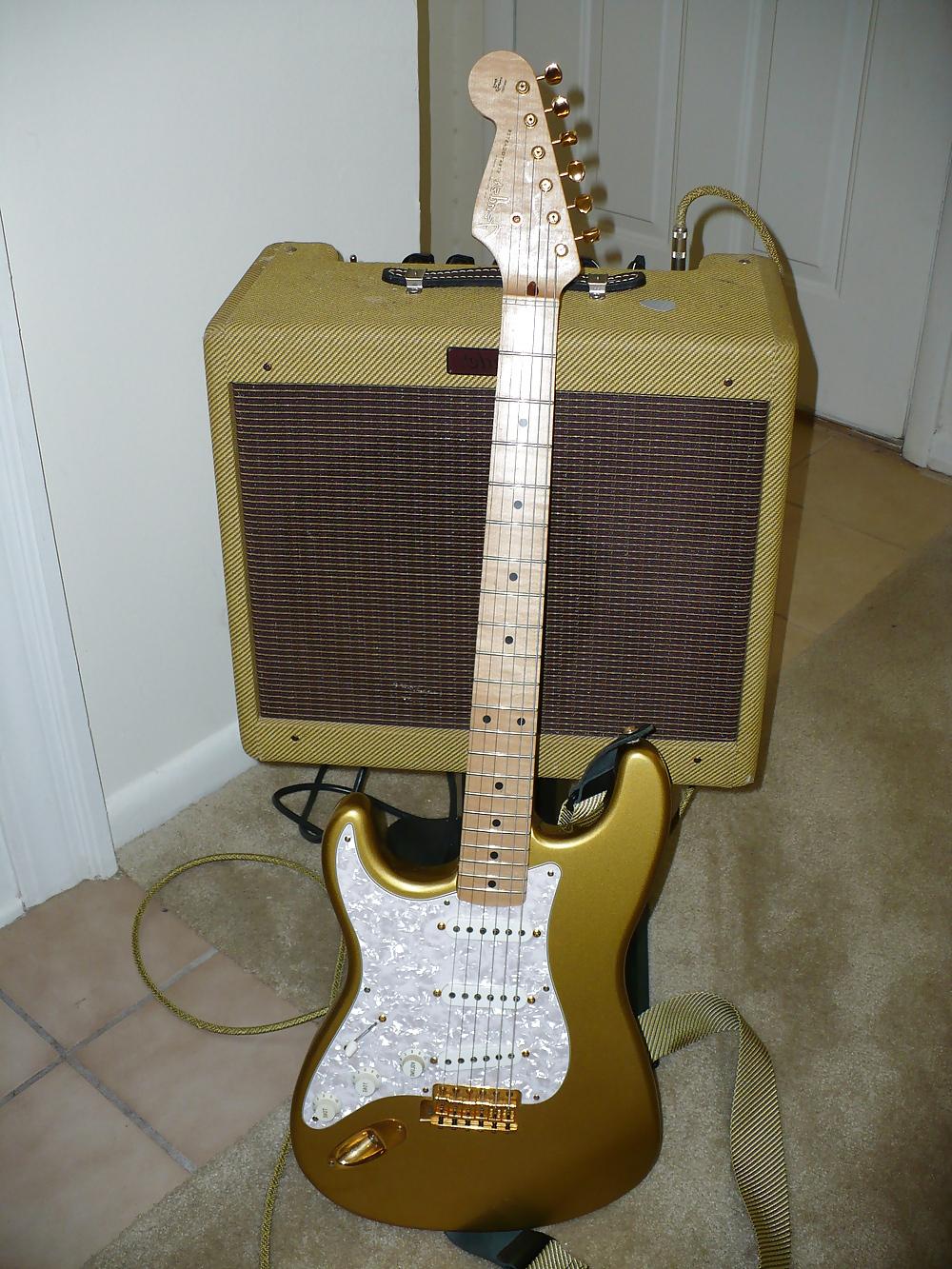 9P My Toys - Musician's Porn