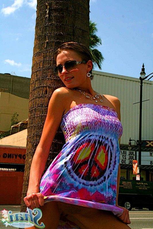 20P Pictures of teen Shai West showing you her pussy upskirt