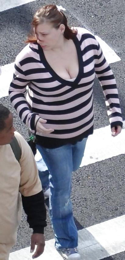 5P Harlem Girls in the Heat 455 New York - Teen BBW Cleavage