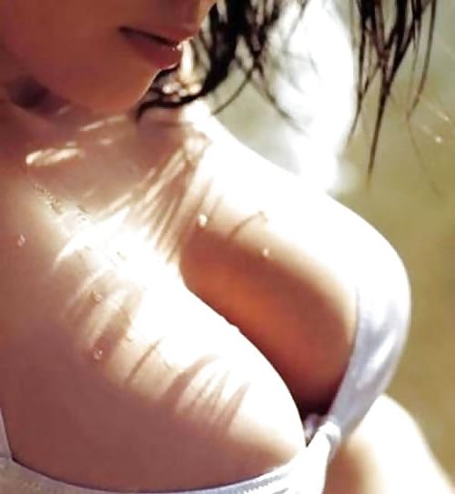 25P Not Nude But Very Hot Tits 05