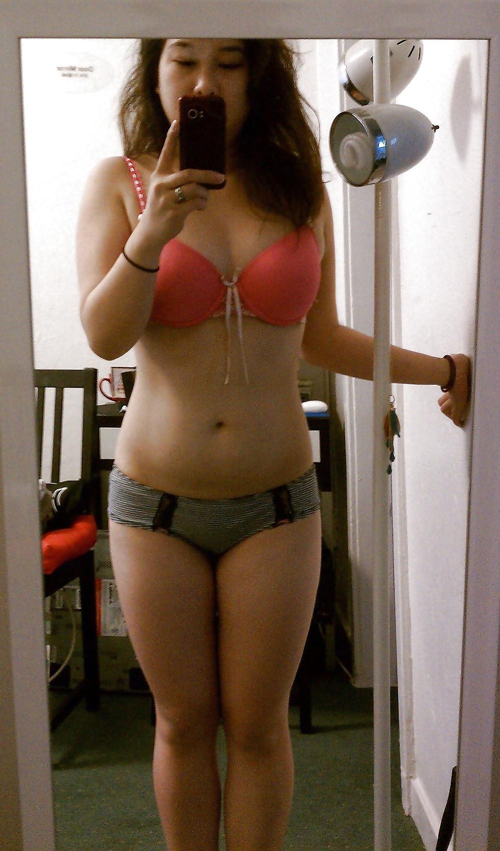 24P Asian Girls 02