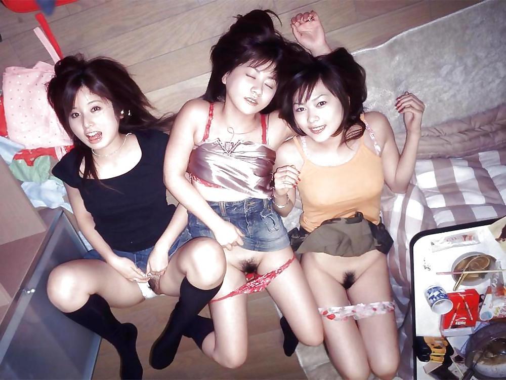 24P Asian Girls 02