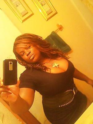 25P Ebony Busty Internet Amateur Young Set 12