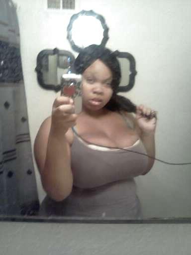25P Ebony Busty Internet Amateur Young Set 12
