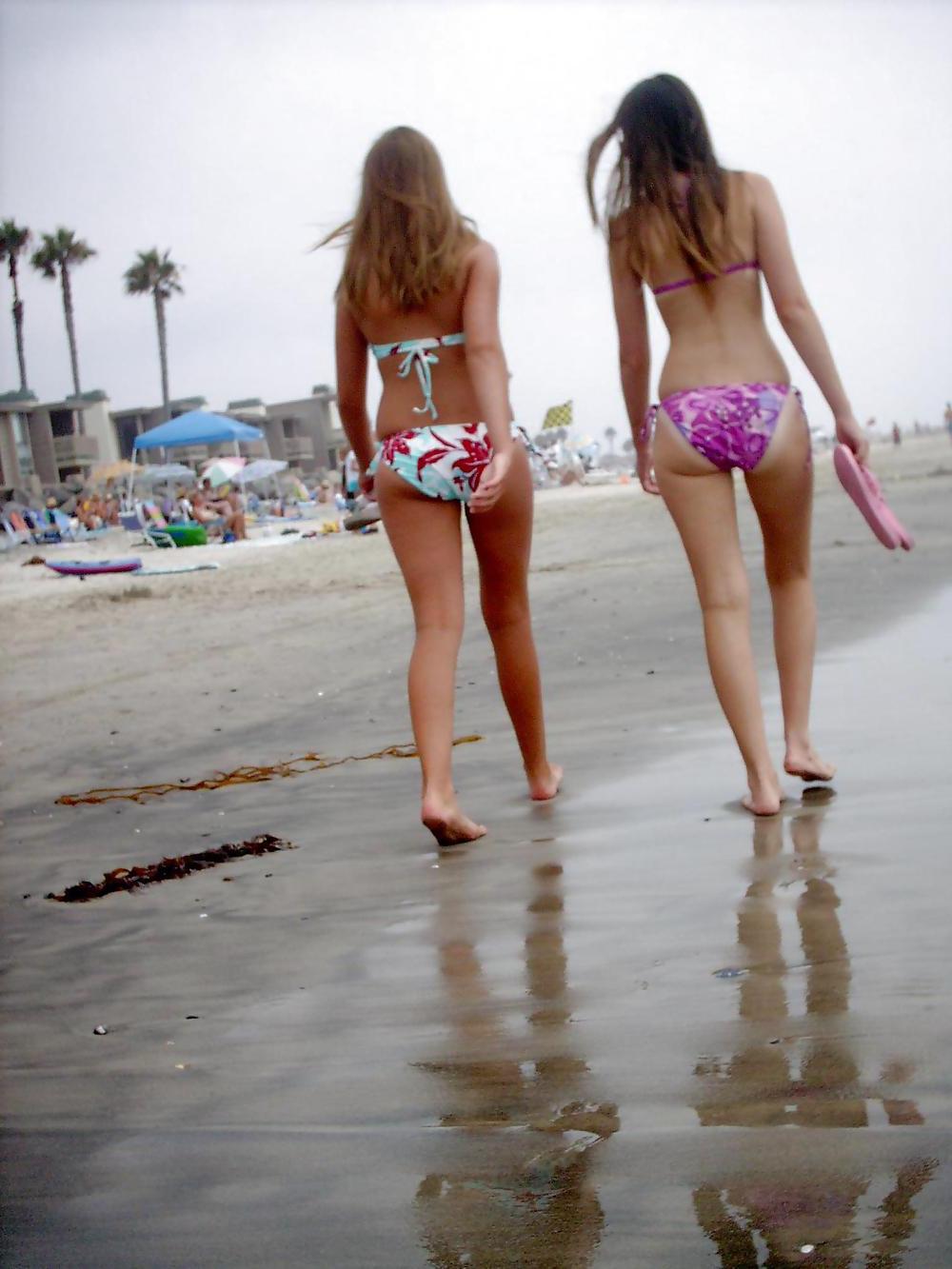25P Candid Ass