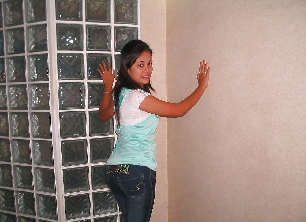 16P UbuntuNP - Asian - Aisah