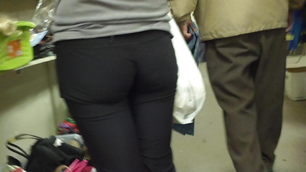 7P Ass & butt in tight black jeans 